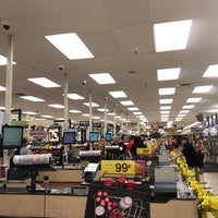 Photo prise au Fry&amp;#39;s Marketplace par Yueshalom E. le6/10/2018