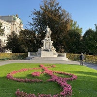 Photo taken at Burggarten by Thamer on 10/18/2024