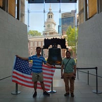 Foto tirada no(a) Liberty Bell Center por Kim B. em 7/16/2019