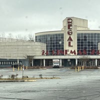 Photo taken at Regal Hollywood by Danny R. on 1/19/2025