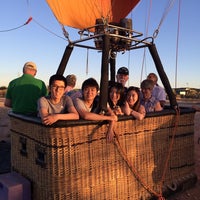 Foto diambil di Hot Air Expeditions oleh Xiao Y. pada 6/27/2014