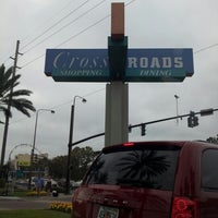 11/16/2012にLuis G.がCrossroads Of Lake Buena Vistaで撮った写真