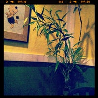 Photo taken at Bangkok Thai Restaurant by Jared D. on 5/31/2012