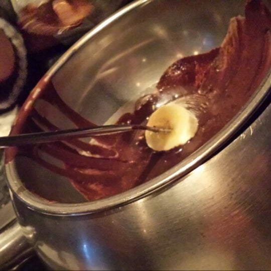 Photo taken at The Melting Pot by ᴡ A. on 9/20/2014