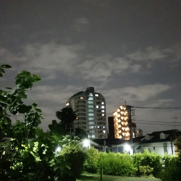 Photo taken at 世田谷区立代田富士356広場 by 長井 6. on 5/26/2021