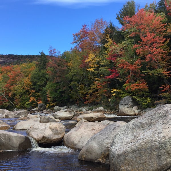 Photo taken at Lower Falls Picnic Area by Ting on 10/10/2015