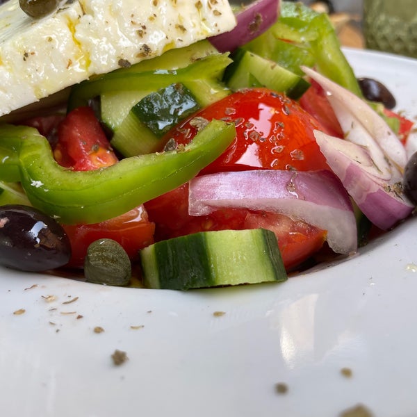 Excellent family run restaurant on the end of the Poros seaside boardwalk with al fresco terrace dining. Go for the location, stay for the delicious fresh Greek food and come back for the friendliness