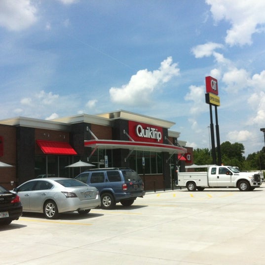 Photo taken at QuikTrip by Audrey P. on 5/22/2012