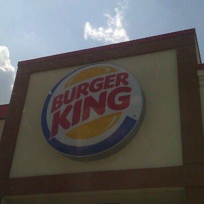 Photo taken at Burger King by Summer H. on 6/21/2012