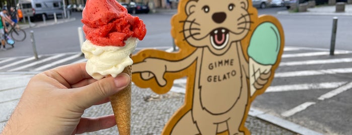 Gimme Gelato is one of Piccololas’s Liked Places.