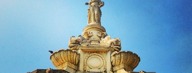 Flora Fountain is one of Mumbai 2014 LenTom.