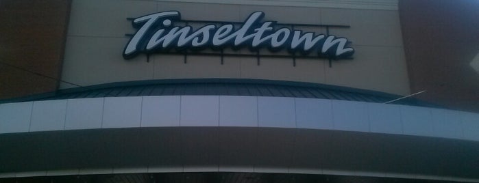 Cinemark Tinseltown 17 and XD is one of Orte, die Denise gefallen.