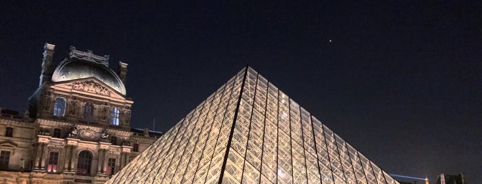 Louvre Pyramid is one of Best of Paris.