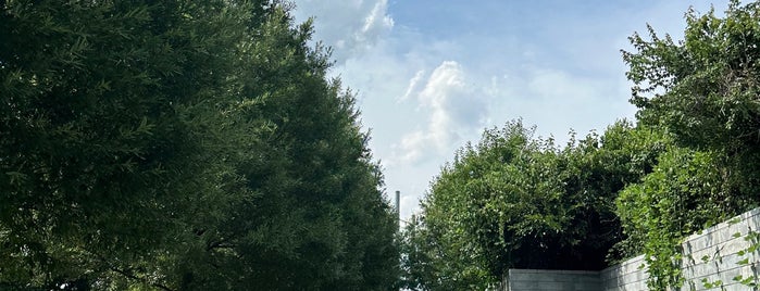 Atlanta BeltLine Corridor under Virginia Ave is one of Parks.