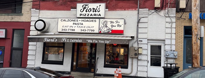 Fiori's Pizzaria is one of Niagara.