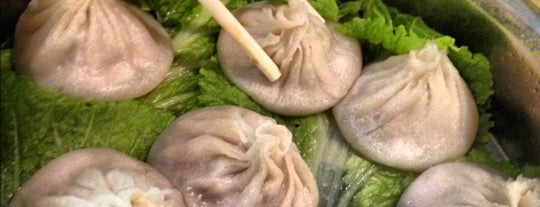 Deluxe Green Bo Restaurant is one of Succulent Soup Dumplings.