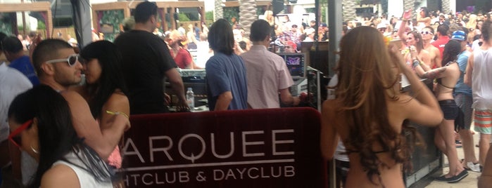 Marquee Nightclub & Dayclub is one of Locais curtidos por Dominique.