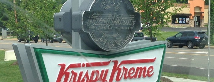 Krispy Kreme is one of Kelley : понравившиеся места.