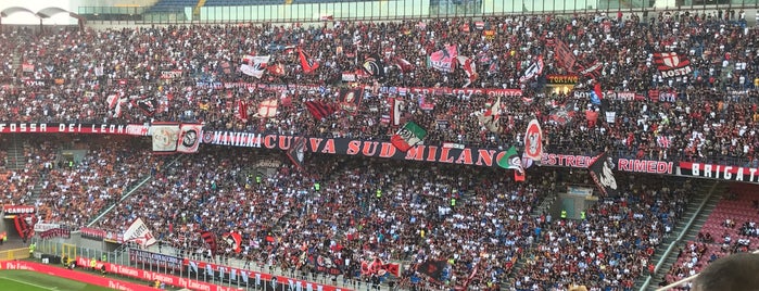 Stadio San Siro "Giuseppe Meazza" is one of Andrea 님이 좋아한 장소.