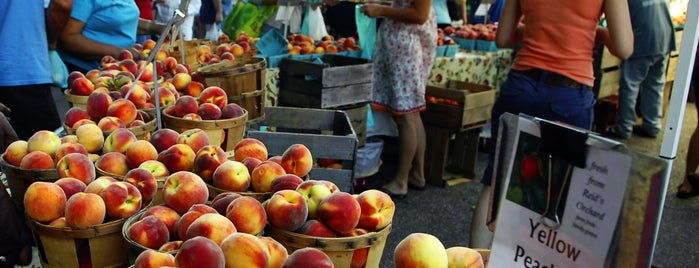 Baltimore Farmers' Market & Bazaar is one of Do: Baltimore ☑️.