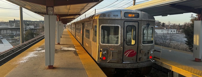 PATCO: Ferry Avenue Station is one of PATCO Exit Tips.