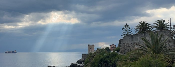 Nervi is one of Genova - to-do-list.