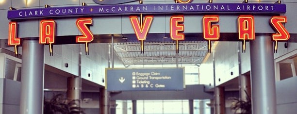 Harry Reid International Airport (LAS) is one of Angel’s Liked Places.