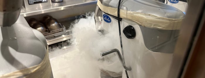 Chill-N Nitrogen Ice Cream is one of miami.