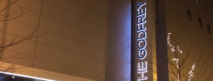 The Godfrey Hotel is one of Maurice’s Liked Places.