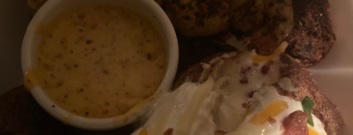 Outback Steakhouse is one of The 15 Best Places for Potatoes in Bakersfield.