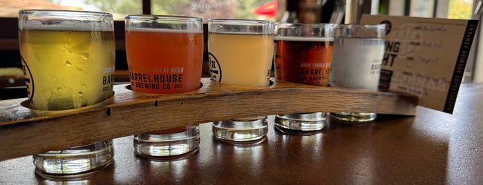 BarrelHouse Brewing Co. - Brewery and Beer Gardens is one of Beyond the Peninsula.