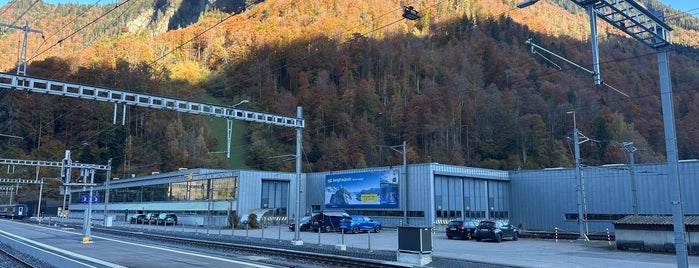 Bahnhof Zweilütschinen is one of Meine Bahnhöfe.