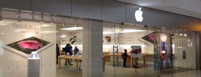 Apple Beverly Center is one of Apple Stores.