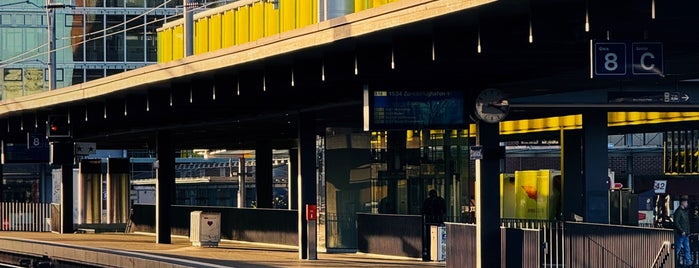 Bahnhof Oerlikon is one of Meine Bahnhöfe.