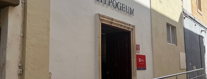 Hypogeum Ħal-Saflieni is one of Malta.