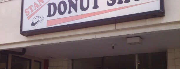 Stan's Donut Shop is one of Kayo’s Liked Places.