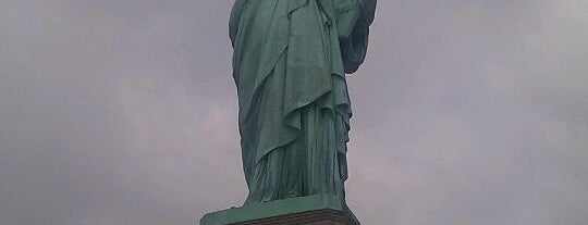 Statue of Liberty is one of Bucket List.