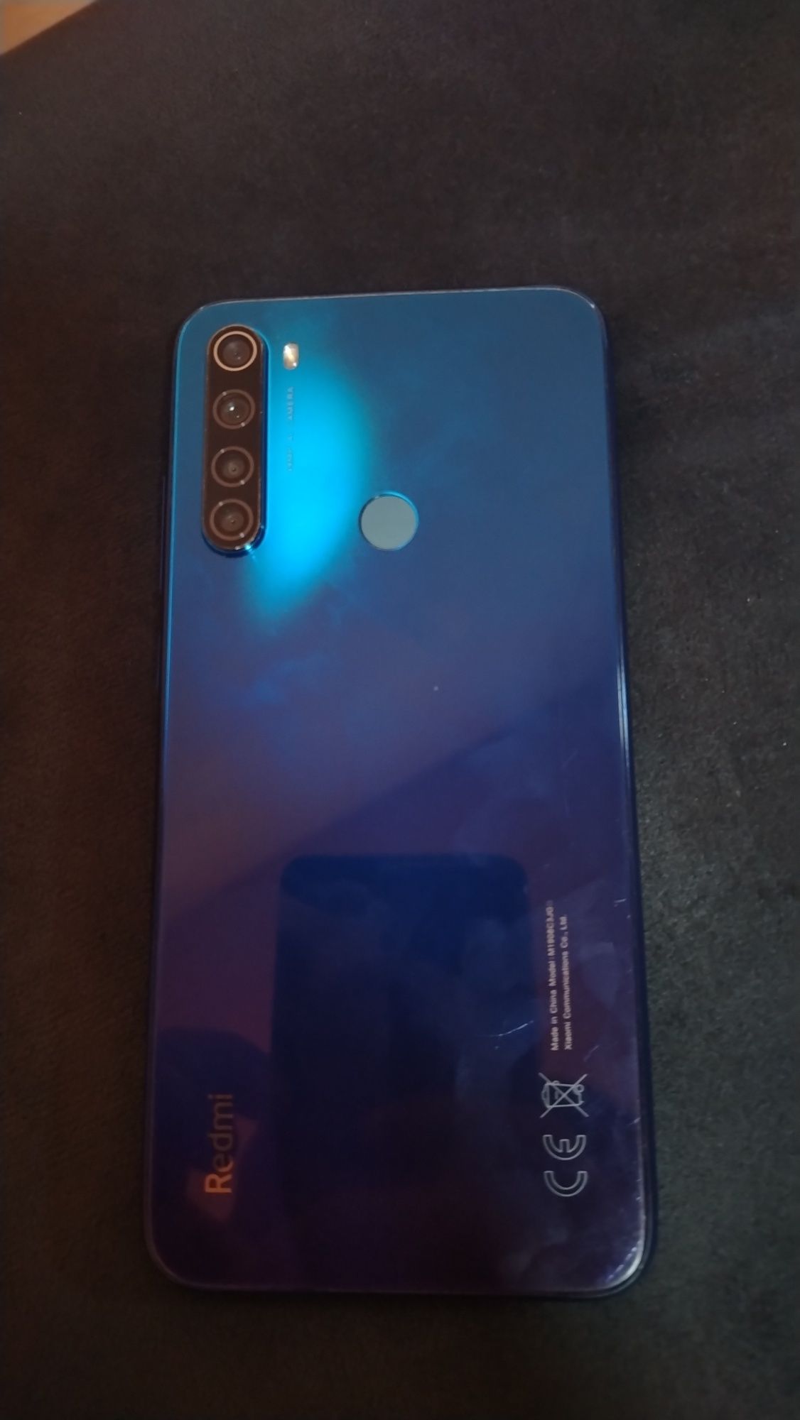 Redmi note 8 2021y. 4/64gb holati ideal brnchi qo'l. Ayol kwi iwlatgan