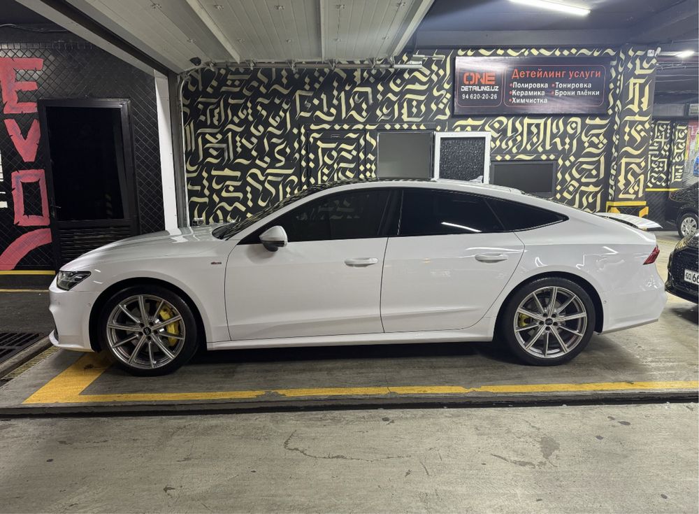 Продается Своя Audi A7 C8 Quattro с 3.0 , год 2019, пробег 44000