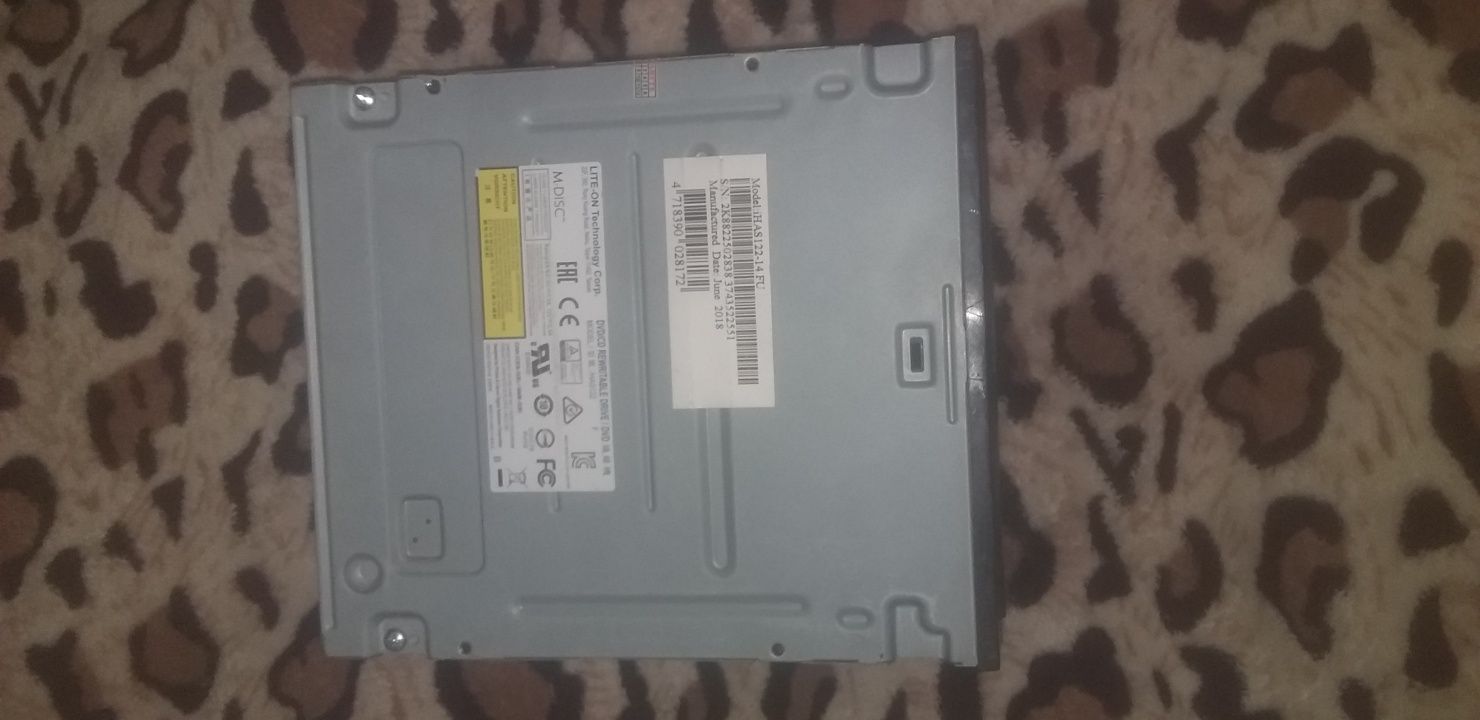 DVD ROM sotiladi