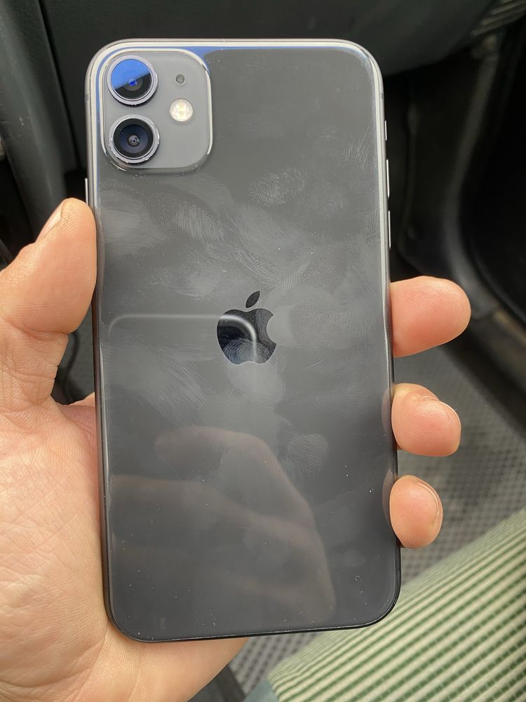 Iphone 11 black yangi