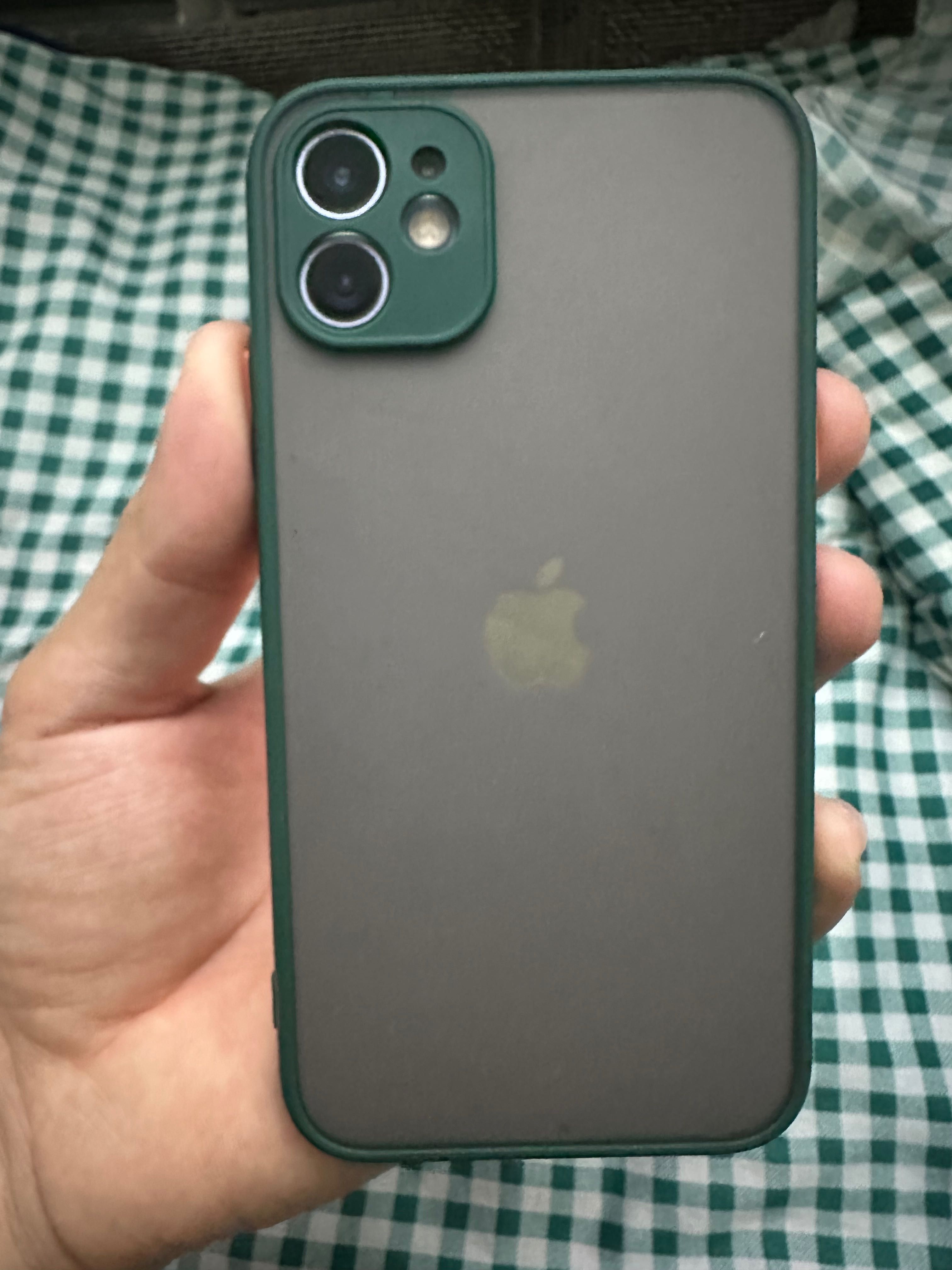 Iphone 11 sotiladi