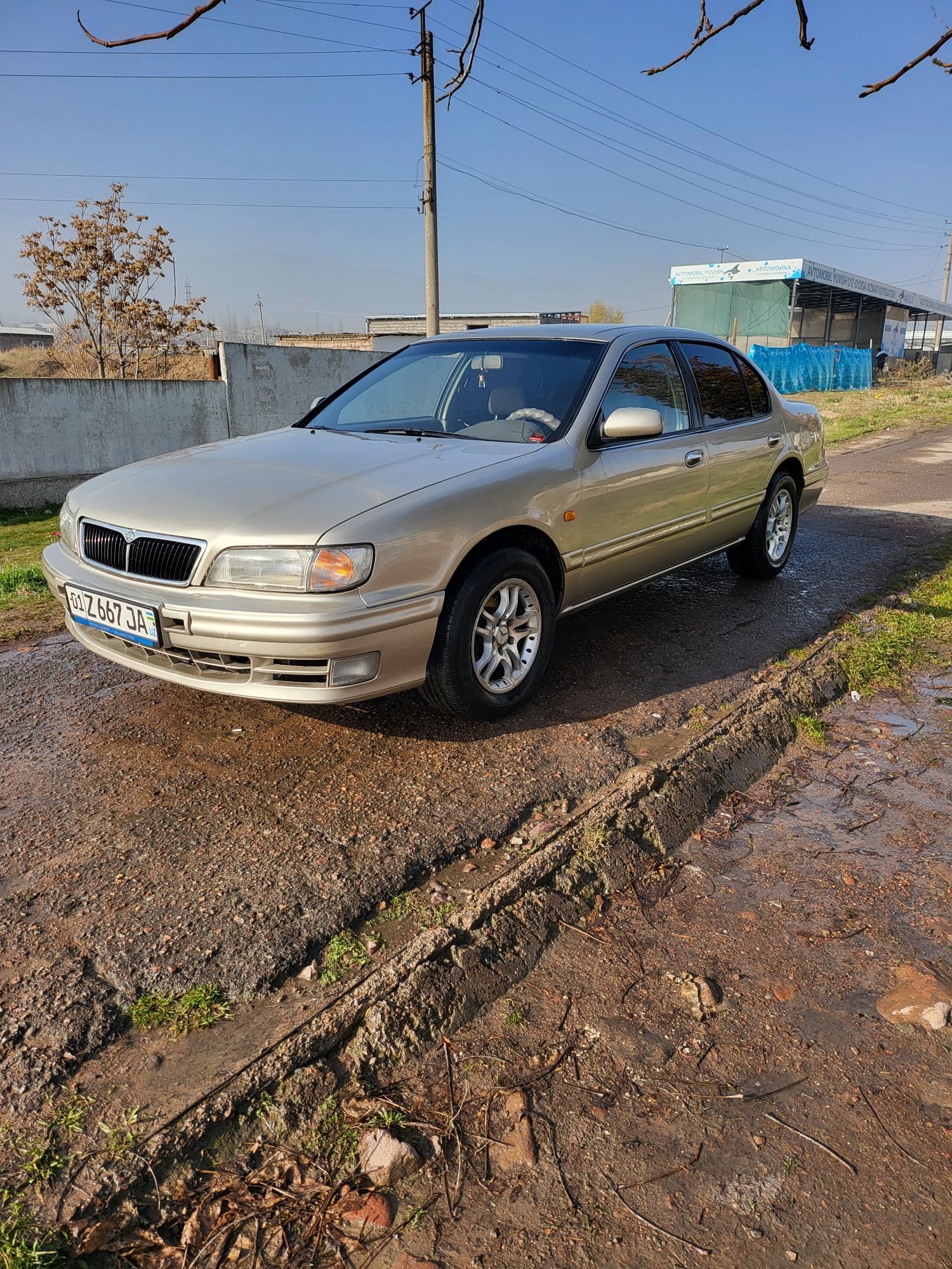 Nissan maxima  1996