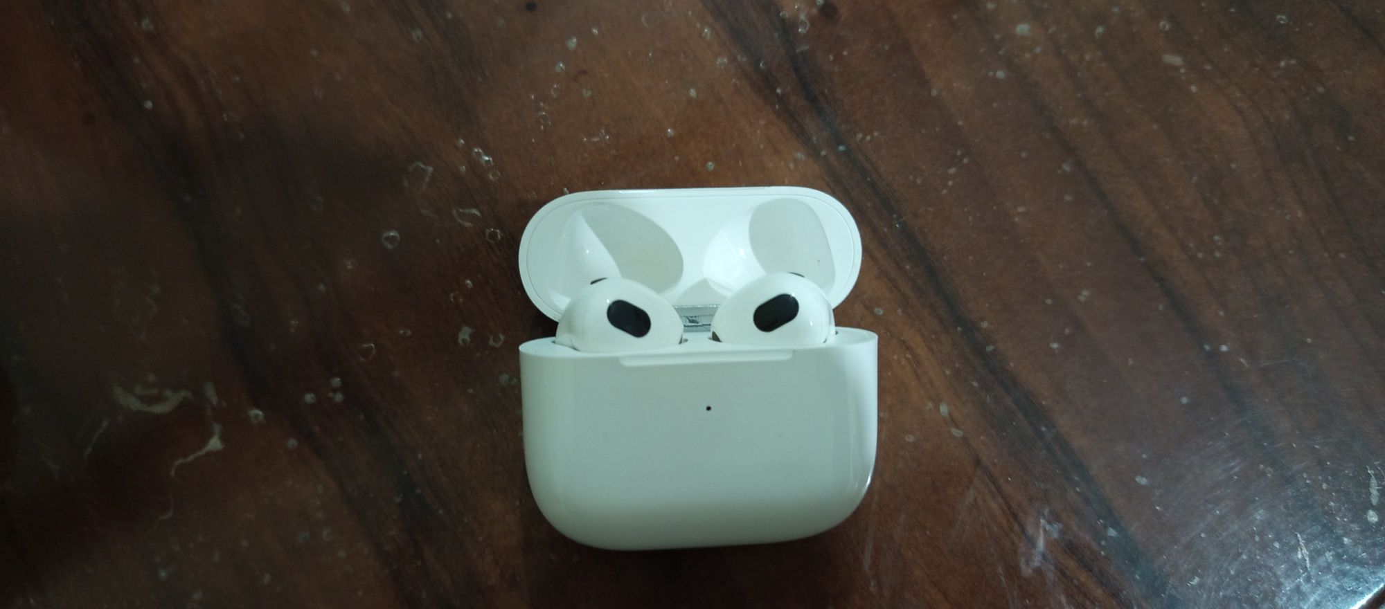 Naushnik airpods