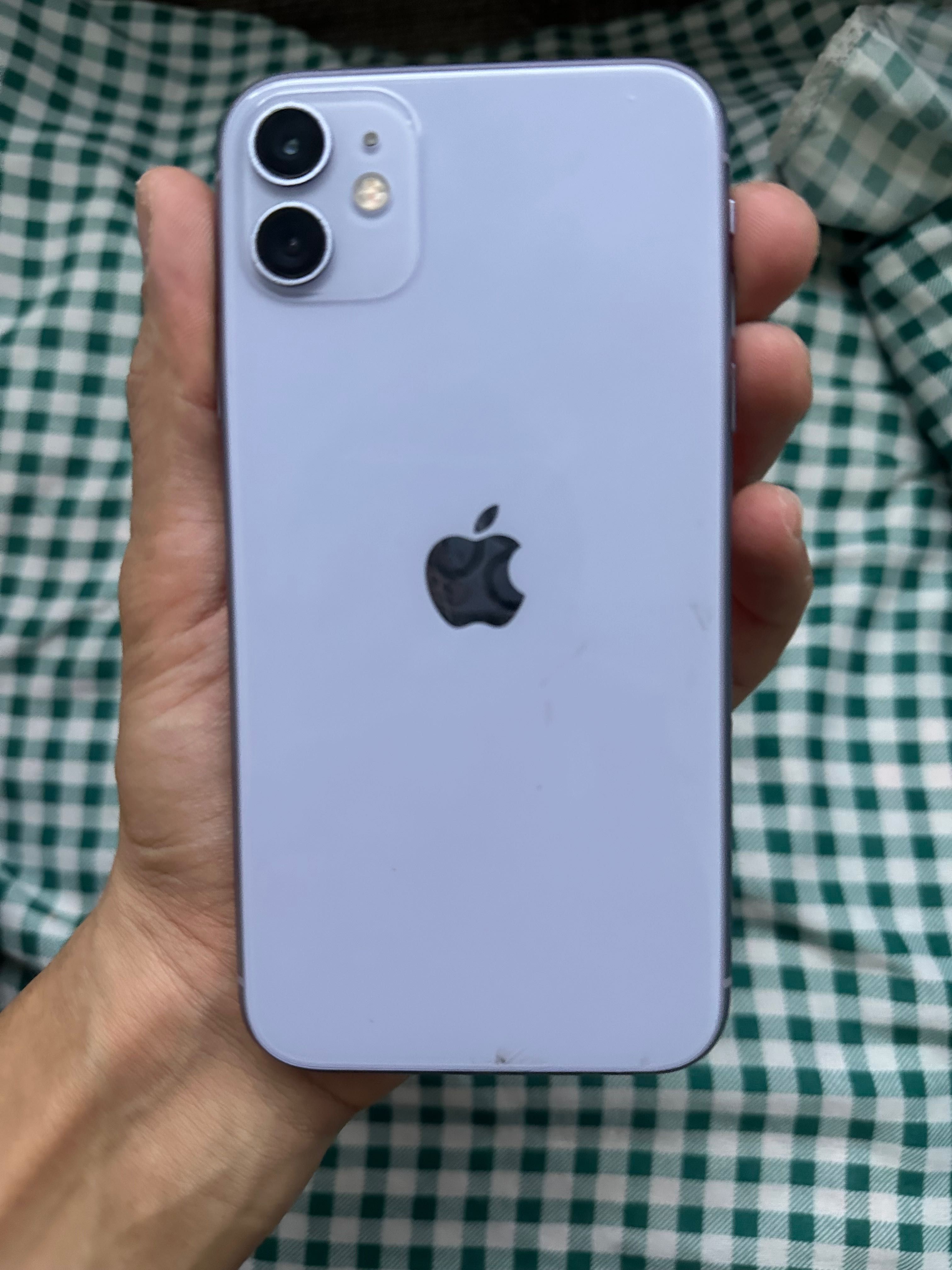 Iphone 11 sotiladi