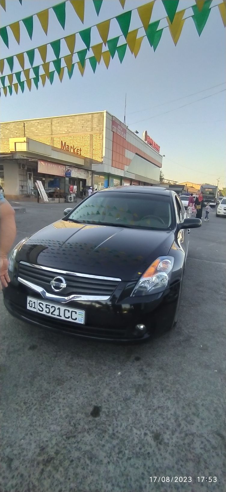 Nissan altima holati ideal