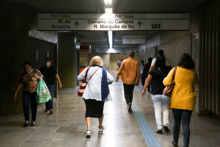 Uma viagem às cegas usando o transporte público paulistano