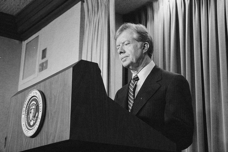 Jimmy Carter pressionou Geisel contra ditadura no Brasil, diz biógrafo