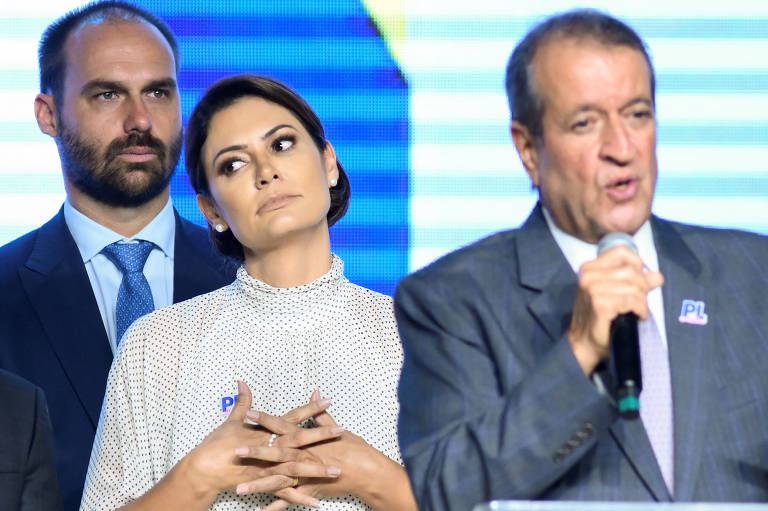 Cid disse que Michelle e Eduardo Bolsonaro compunham ala mais radical da trama golpista