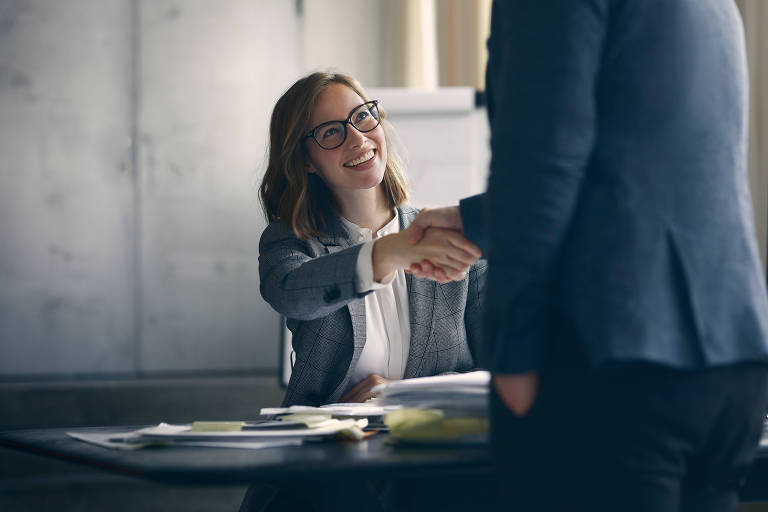 Trabalho temporário: como funciona o contrato e quais os direitos dos funcionários